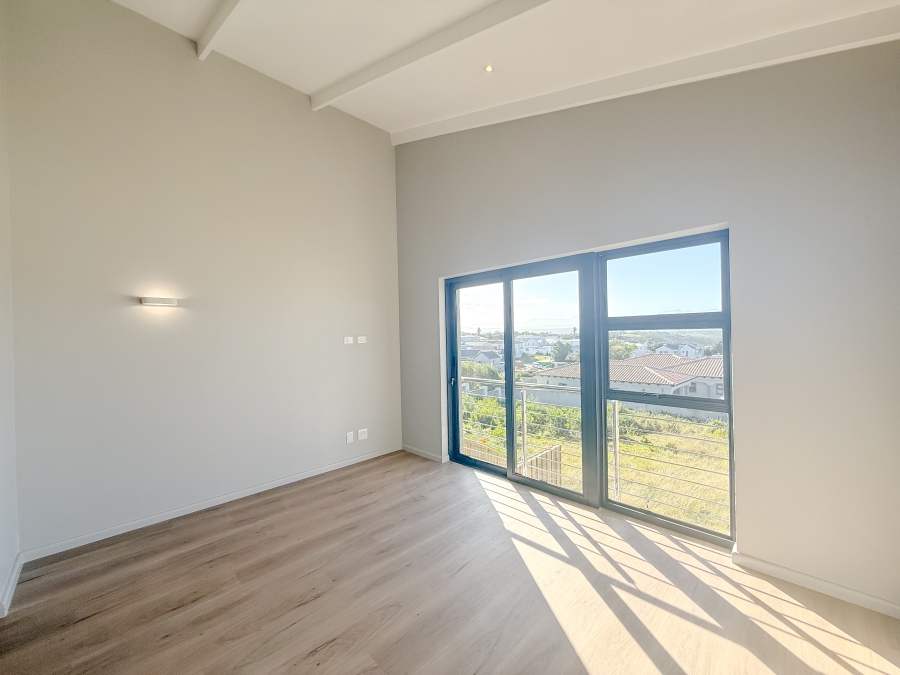 3 Bedroom Property for Sale in Plettenberg Bay Central Western Cape